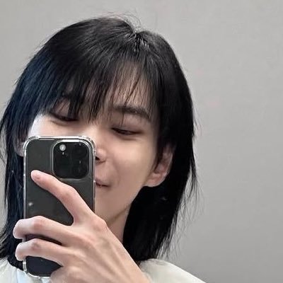 กาย (ᓀ‸ᓂ)'s profile picture
