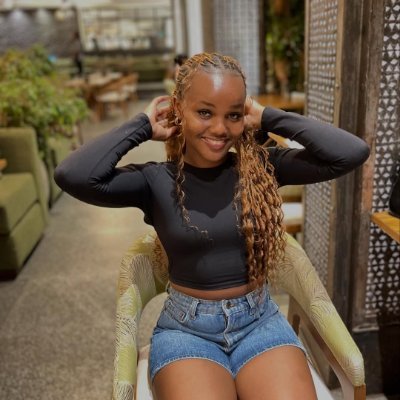 June Lumuli's profile picture