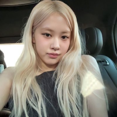 sarah ˙⋆✮⋆˚'s profile picture