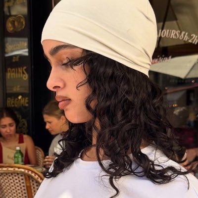 ๐ฆน's profile picture