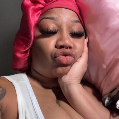 clara109772's profile picture