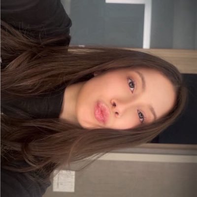 ArieanaFitness's profile picture