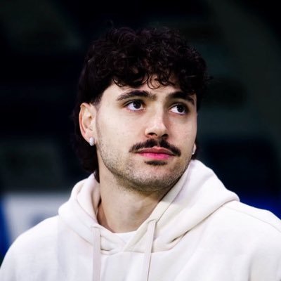 giaylopez's profile picture