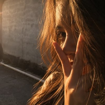 Bee's profile picture
