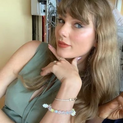 R0l ⸆⸉'s profile picture