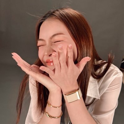 NVMiuMiuXoXo's profile picture