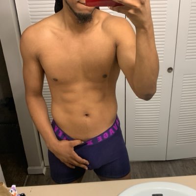 Chronicles’ Jukebox 🎧🎶's profile picture