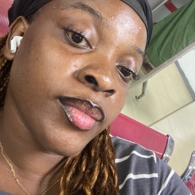 🧸's profile picture