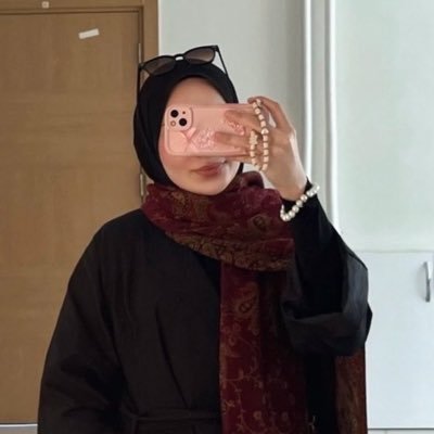 1melekq__'s profile picture