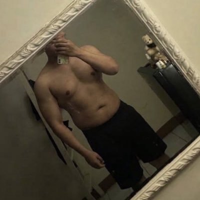 tmThy's profile picture