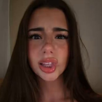 Eyuejeheen's profile picture