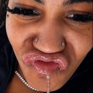 LipGoonerz's profile picture