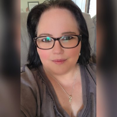 🇦🇺 Katie 🥂's profile picture