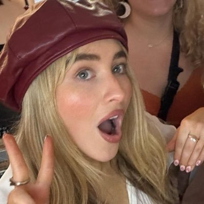 bluertab's profile picture