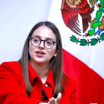 Tania Larios's profile picture