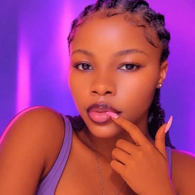 Olivia300046's profile picture