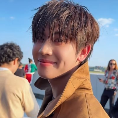 𝙈𝘼𝙔.𝘽 ❥ ᵀᴸᴱᶠᴵᴿˢᵀᴼᴺᴱ's profile picture
