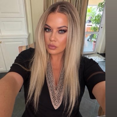 SinglOnhstikia's profile picture