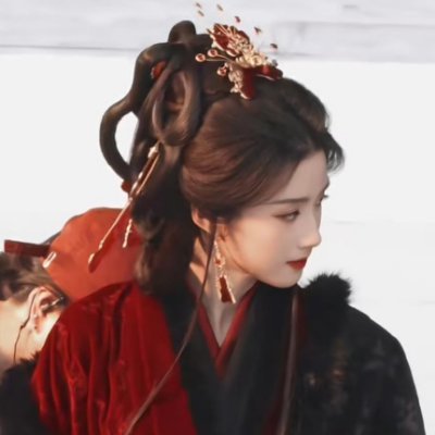 cdramasapphic's profile picture