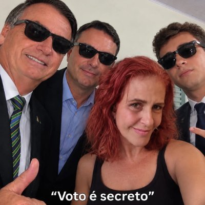 𝕮𝖑𝖆𝖚𝖉𝖎𝖆 𝕭𝖔𝖗𝖎𝖓 🙏🇧🇷☭⃠'s profile picture