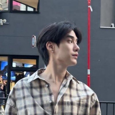 ah.'s profile picture