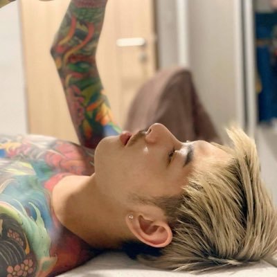 RëäčĦ's profile picture