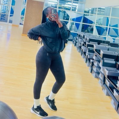 Neli M 🇸🇿🇿🇦's profile picture