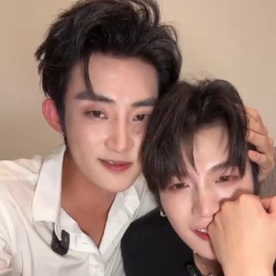 leipeng192002's profile picture