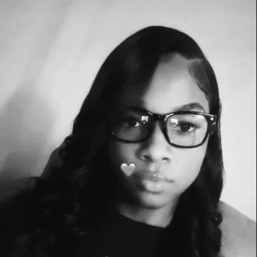 dominique's profile picture