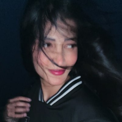 Itsmepari_'s profile picture