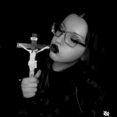 Princesa.de.Satanas's profile picture