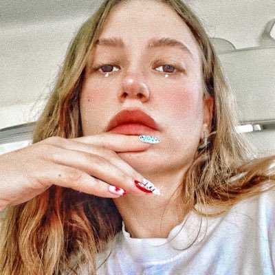 deeplypearl's profile picture