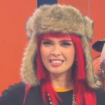 ٰ's profile picture