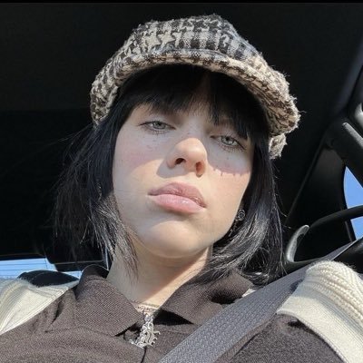 comfortelish's profile picture