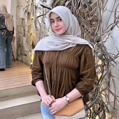 UstadzahRahma12's profile picture