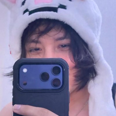 daemoneri's profile picture