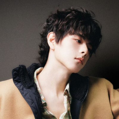 naaayizhan's profile picture