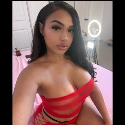 therealmyarose's profile picture