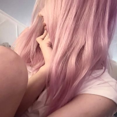 riri's profile picture