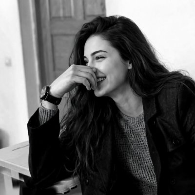 𝙅.'s profile picture