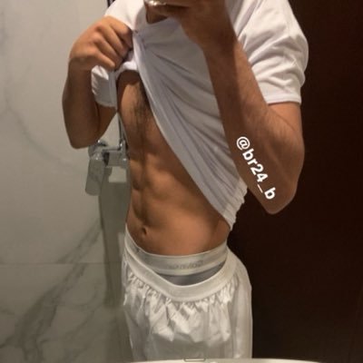 br24_b's profile picture