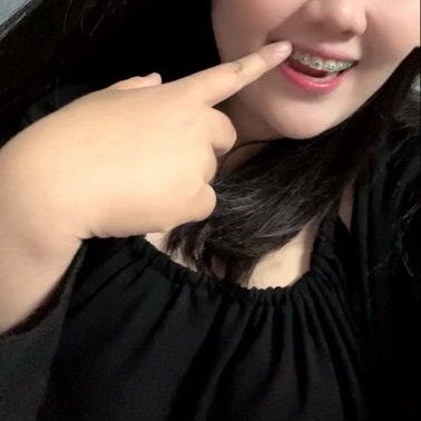 Near pznxddz's profile picture
