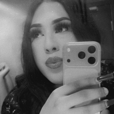 Manuela 🏳️⚧️👄❤️👠's profile picture