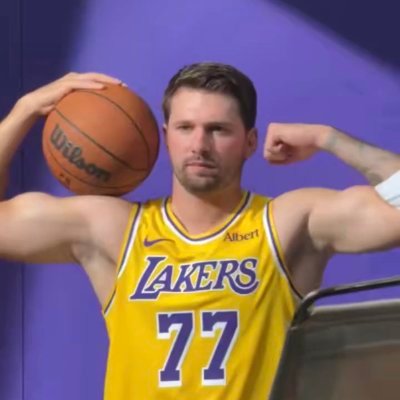 RickrollVicVB's profile picture