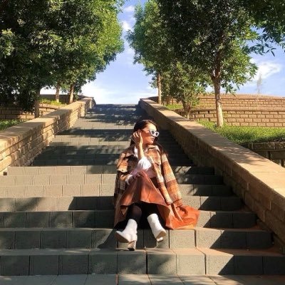 R.'s profile picture