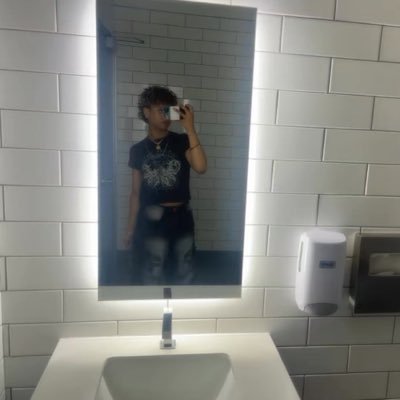 JohanDepaz50492's profile picture