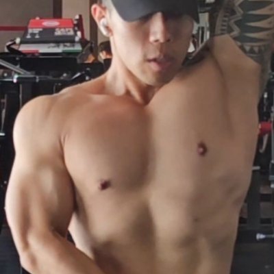 w5tiei's profile picture