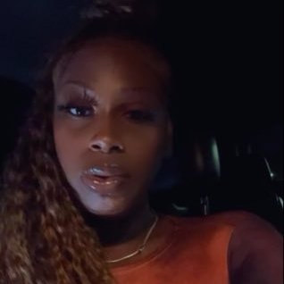 Famousjuicylip's profile picture