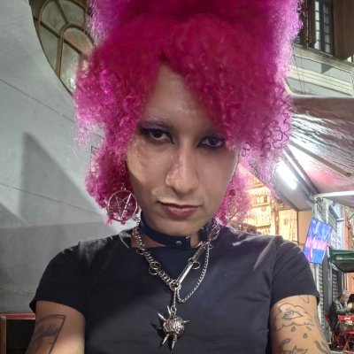 ⚧︎ (㇏^.ˬˬ.^ノ)𝔠𝔯𝔣's profile picture