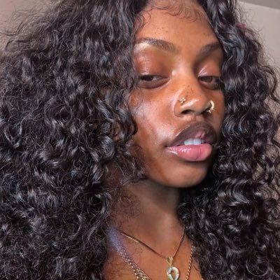 𝙖𝙢𝙖𝙣𝙙aᥫ's profile picture